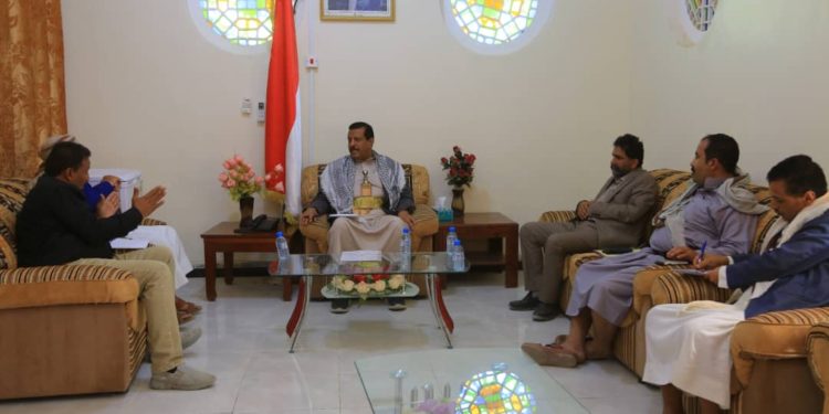 اجتماع بمأرب يقر آليات جديدة لتزويد المديريات الجنوبية بالغاز المنزلي