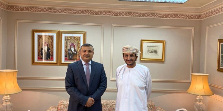 السفير اليمني يبحث مع  وكيل الخارجية العمانية العلاقات الثنائيه