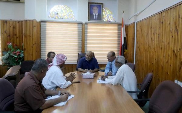 اجتماع بسيئون يقر مراقبة أسعار السلع الغذائية وضبط المخالفين.