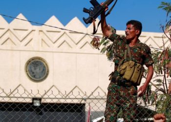 واشنطن تطلب وساطه السويد للافراج عن موظفي سفاراتها في صنعاء