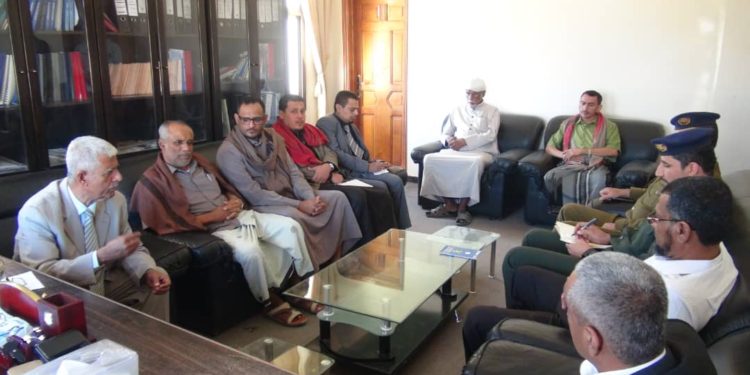 لقاء بسيئون يناقش تعزيز العمل الأمني والقضائي