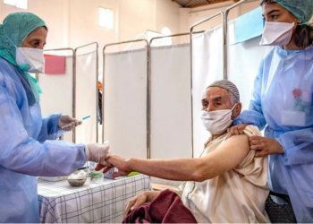 المغرب يلغي احتفالات رأس السنة ويفرض حظر تجول ليلي