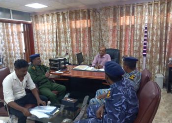 بن دويس يتفقد مؤسسة موانئ  البحر العربي بالمكلا