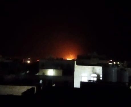 المليشيات تستهدف مطار عتق بشبوه  بصاروخ بالستي