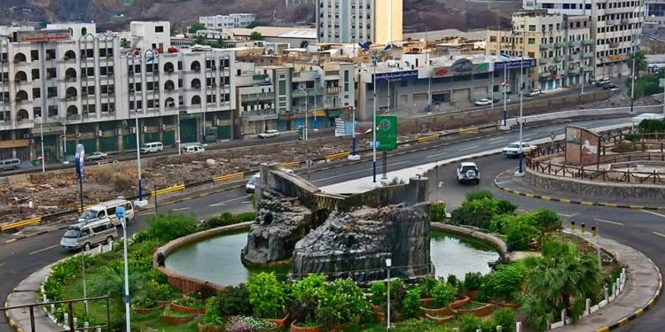 ننشر التسعيره الجديده للباصات بين مديريات عدن