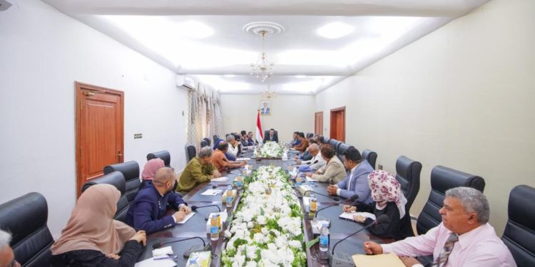 معين :نحن في معركة اقتصادية صعبة ..سوق العملة  تحسنت بنسبة  40%