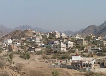 المليشيات تحول مسجداً بمقبنة إلى مجلس لتعاطي القات