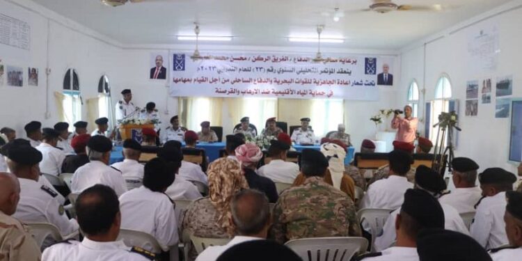 وزير الدفاع يدشن المؤتمر السنوي للقوات البحرية والدفاع الساحلي