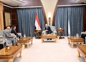 العليمي يبحث مع  السفير الاميركي العلاقات الثنائية ومستجدات الوضع اليمني