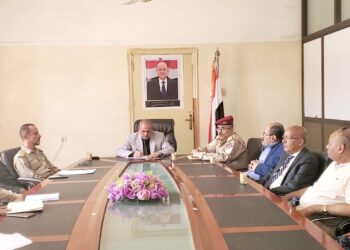 اللجنة الأمنية بتعز تناقش الأوضاع العسكرية والامنية