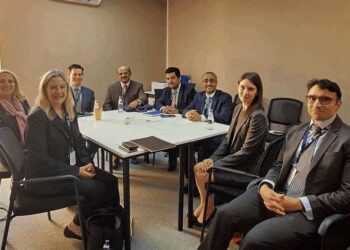 محافظ البنك المركزي يلتقي بعثة الفيدرالي الأمريكي