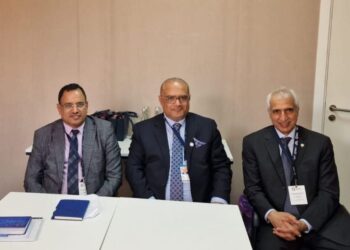 باذيب والسقطري يبحثان مع مدير الصندوق العربي تعزيز  التعاون التنموي