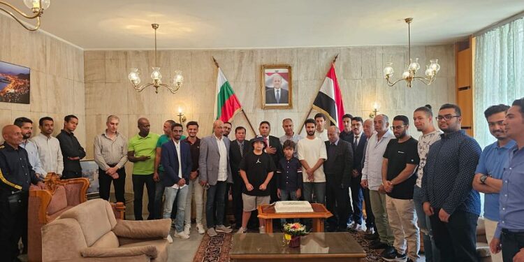 سفارتا اليمن في بلغاريا والجزائر تحتفلان بثورتي سبتمبر وأكتوبر