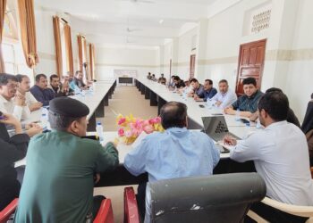 لجنة الطوارئ بشبوة تقر خطة عاجلة لمواجهة وباء الكوليرا وتدعو لمساندة جهودها.