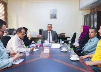 امين محلي عدن يبحث مع منظمة مرسي كور التعاون في المجال الانساني