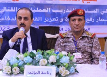 الارياني يشيد بخطوات قياده المنطقه الثالثه  لزيادة قدرات مقاتليها