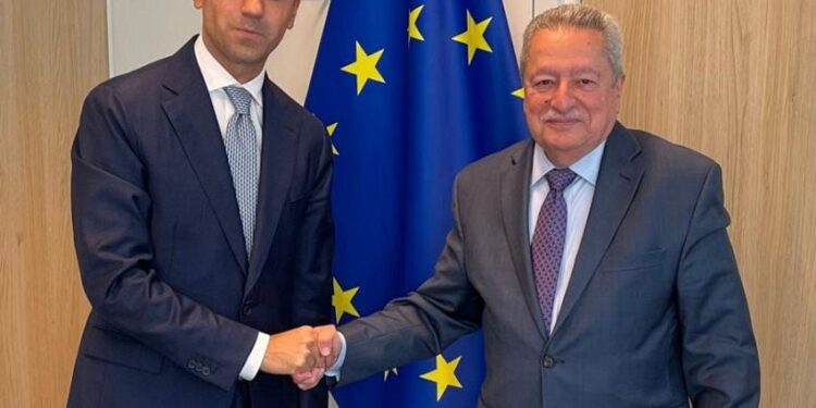 مصطفى يناقش مع المبعوث  الاوروبي  مستجدات الاوضاع في اليمن