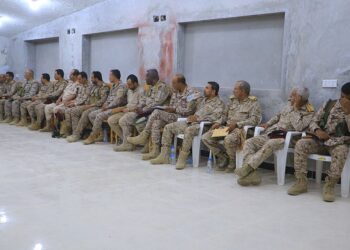 رئيس الأركان يناقش مع قيادة المنطقة العسكرية الثالثة آخر المستجدات الميدانية