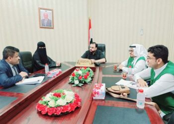 وزير الأشغال يناقش تدخلات البرنامج السعودي لمعالجة أضرار إعصار تيج