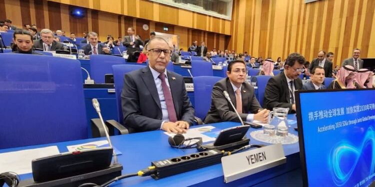 الاشول  يشارك في ندوة مؤشرات التنمية العالمية ويلتقي نظيره السعودي