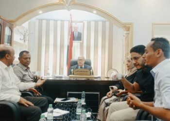 الأغبري يناقش تقارير الأداء لتنفيذ المشاريع والأنشطة لمنظمة سول التنموية
