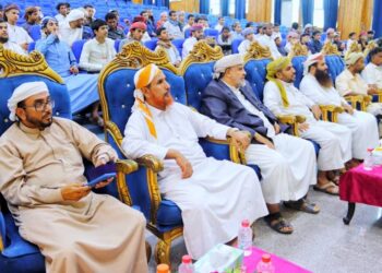 مكتب الأوقاف بالمهرة يعقد لقاء بالدعاة والأئمة والخطباء