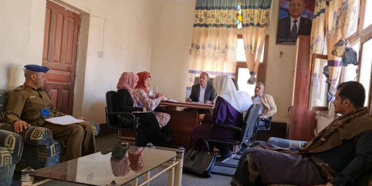 اللجنة الوطنية للتحقيق تطلع على أوضاع المحتجزين في البحث الجنائي بتعز