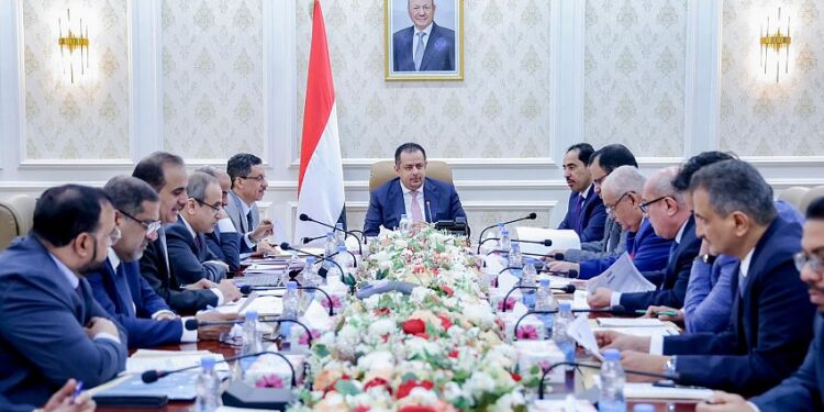 الحكومه: المليشيا تواصل استهتارها بكافة الجهود الاممية والاقليمية والدولية لوقف الحرب