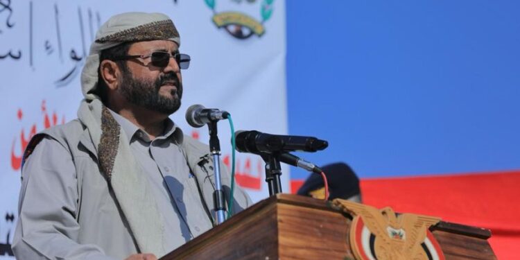 العرادة يؤكد حرص القيادة  على بناء قوات مسلحة وأجهزة أمنية قوية ومحترفة