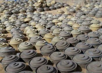 “مسام” يتلف 1582 لغماً وعبوة ناسفة بباب المندب بتعز