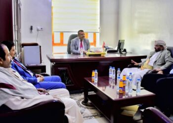 الميسري يتفقد سير عمل فرع المؤسسة العامة للتأمينات بمأرب