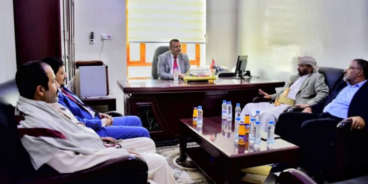 الميسري يتفقد سير عمل فرع المؤسسة العامة للتأمينات بمأرب