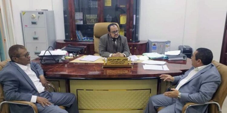 رئيس التفتيش القضائي يناقش أوضاع السلطة القضائية بحجه