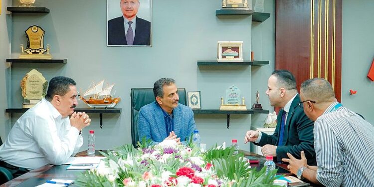 محافط عدن يلتقي رئيس المفوضية السامية للاجئين