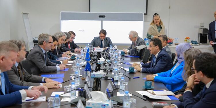 بن مبارك يناقش مع بعثات الاتحاد الاوروبي مستجدات الاوضاع في اليمن