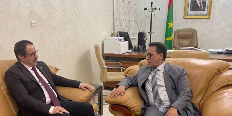 بحث العلاقات الثقافيه اليمنيه الموريتانيه ..والمشاركه بمعرض الكويت الدولي للكتاب