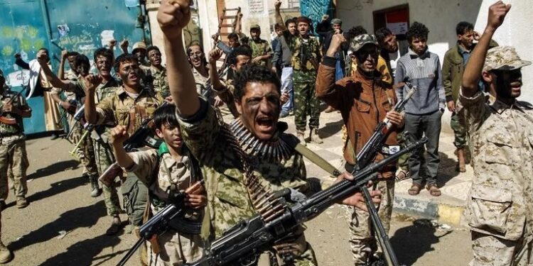 المليشيا تستغل  حرب غزه لتجنيد  مزيد من الشباب