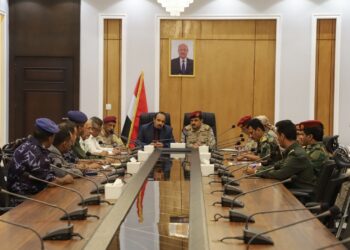 الداعري وبن ماضي يترأسان اجتماعًا للجنة الأمنية  بحضرموت