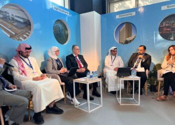 السقطري يشارك في حلقة نقاشية حول الحلول المستدامة للتنمية الإنسانية في اليمن