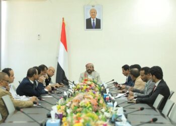 العرادة يناقش سبل النهوض بالعملية التعليمية و القضايا الإدارية والفنية بوزاره الداخليه