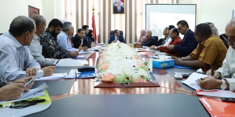 ندوة  تناقش مخاطر حمل السلاح وإثارة على المجتمع