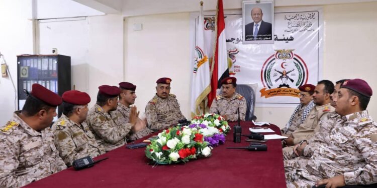 المفتش العام للقوات المسلحة يزور هيئة الإسناد اللوجستي