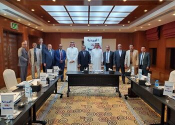 اليمنية تناقش سير أداء عملها وخططها المستقبلية