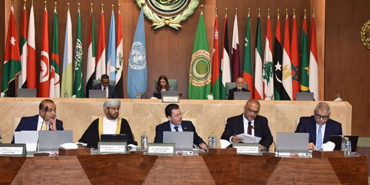 وزير التخطيط يناقش مع مجلس الاعتماد إمكانية دعم المسارات الاكاديمية