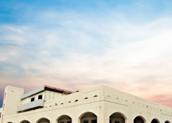 وزارة المالية تستكمل صرف 86% من مرتبات ديسمبر وتهيب بالجهات المتأخرة سرعة تقديم طلباتها