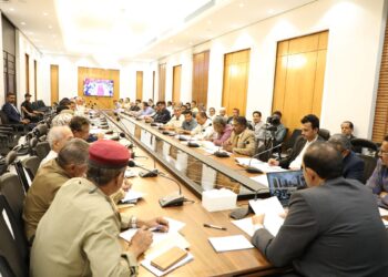 محليه حضرموت تكشف اسباب قرار وقف توريد ايرادات المحافظه للسلطه المركزيه