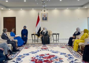 رئيسة اللجنة الوطنية للمرأة تلتقي وفد البرلمان الأوربي بعدن