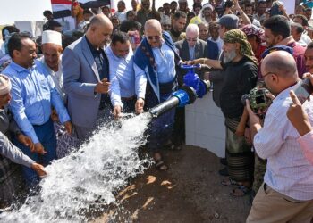 شمسان يناقش تدخلات الصندوق الاجتماعي ومشروع الاشغال في تعز