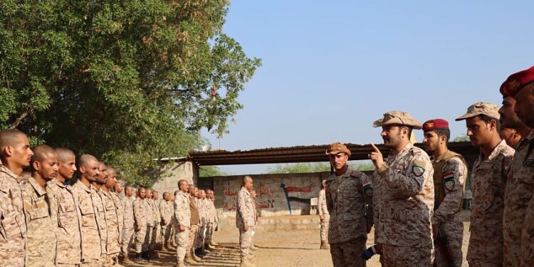 تخرج الدفعة التاسيسية لمنتسبي اللواء الثالث عاصفة