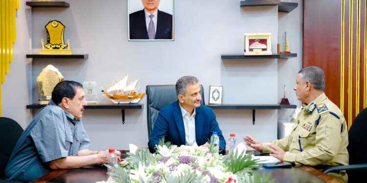 لملس : تفعيل آلية مشروع البطاقة الذكية ووضع أساس للحكومة الإلكترونية